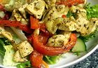 Теплый куриный салат с перцем