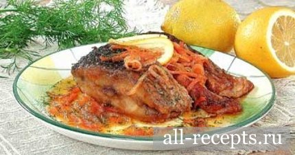 Карп тушеный с овощами