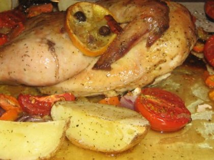 Пряный цыпленок с овощами 