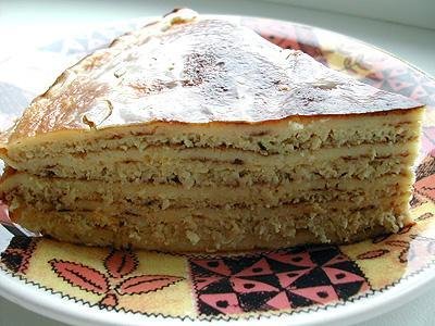 Блинный торт со сметанным кремом